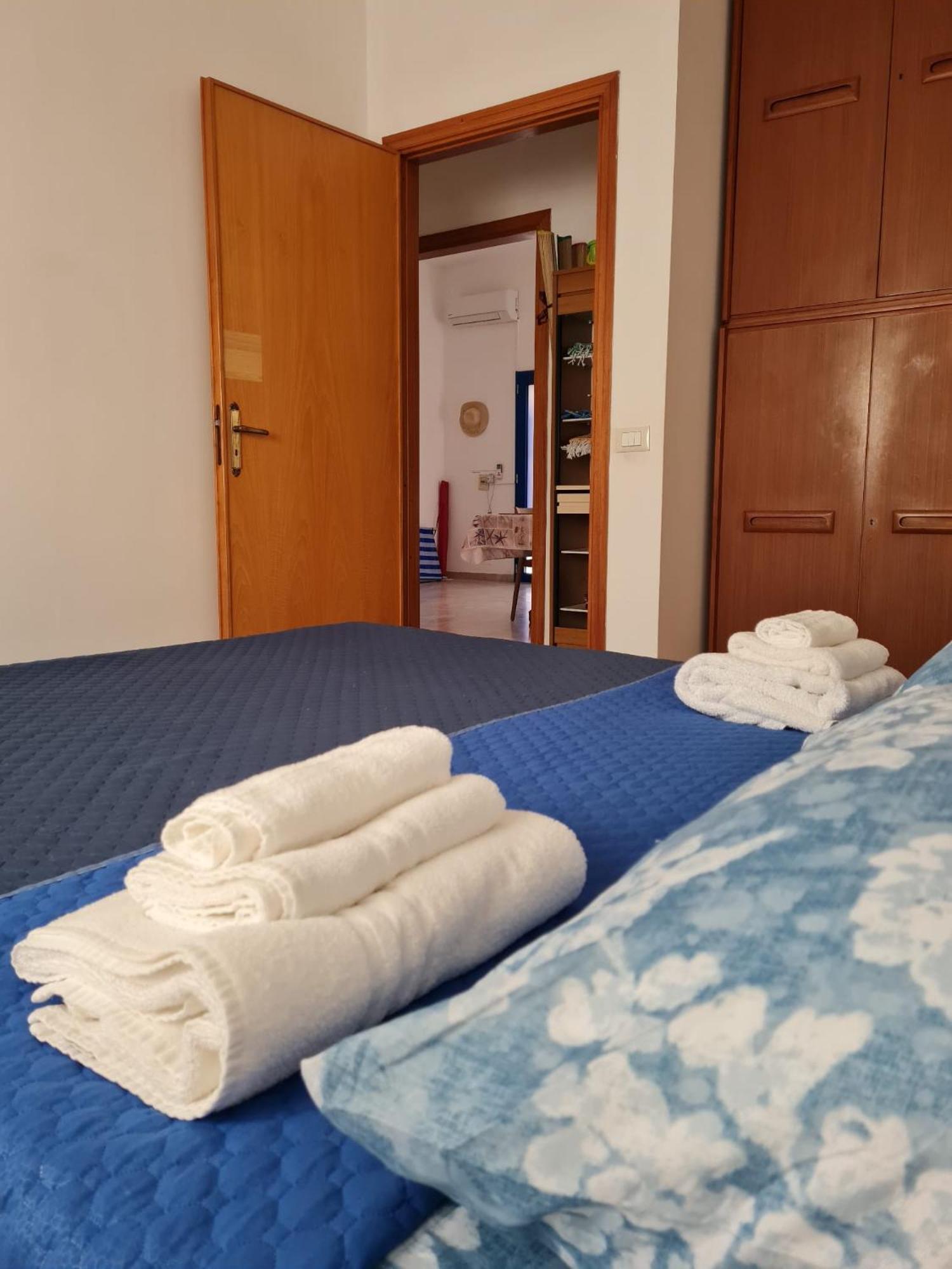 A Casa Di Rosa,Fronte Spiaggia, Piscina,Parcheggio ตราปานี ภายนอก รูปภาพ