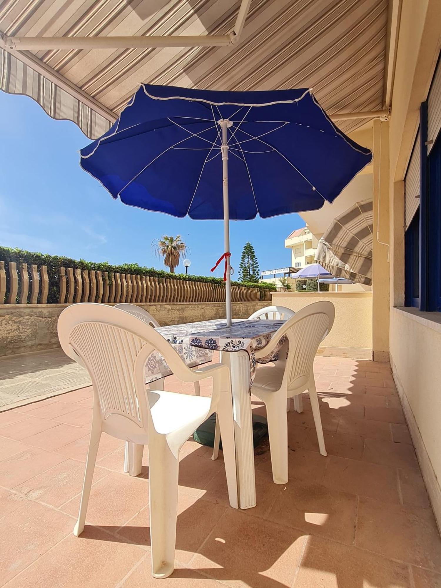 A Casa Di Rosa,Fronte Spiaggia, Piscina,Parcheggio ตราปานี ภายนอก รูปภาพ